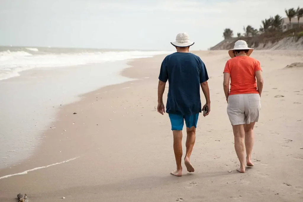 Senior meal plans help seniors stay active and independent and enjoy activities such as walking the beach in the Naples, Fort Myers, FL area