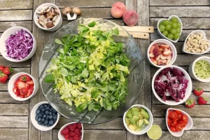 salad, good eating habits and balance diet
